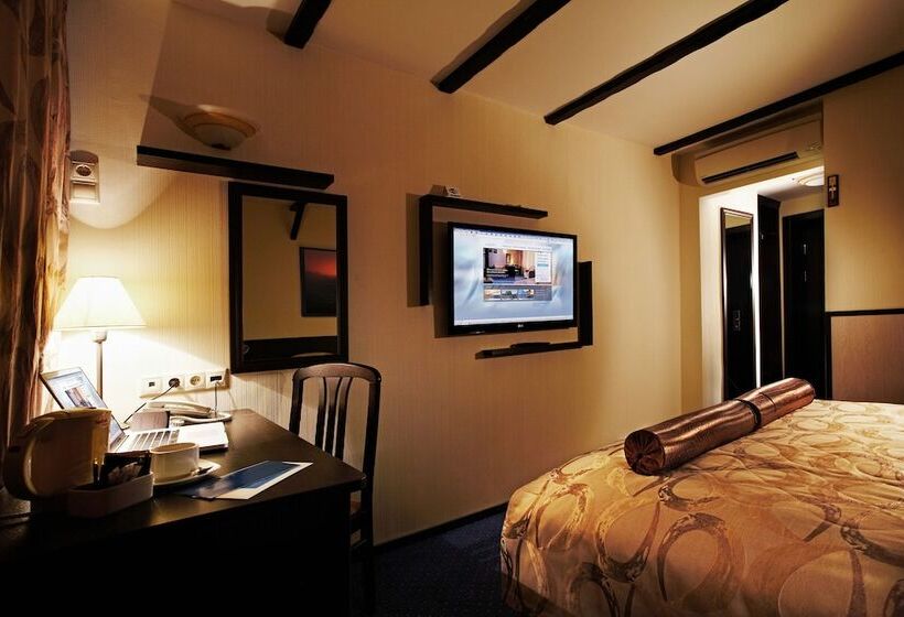 スタンダードルーム, River Park