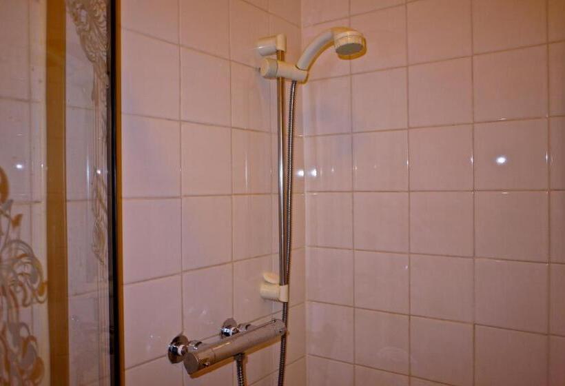 기본룸, The Teesdale