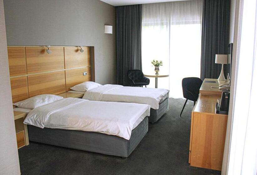 اتاق استاندارد, Willa Port