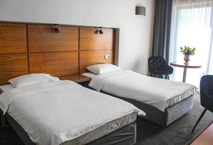 اتاق استاندارد با چشمانداز, Willa Port