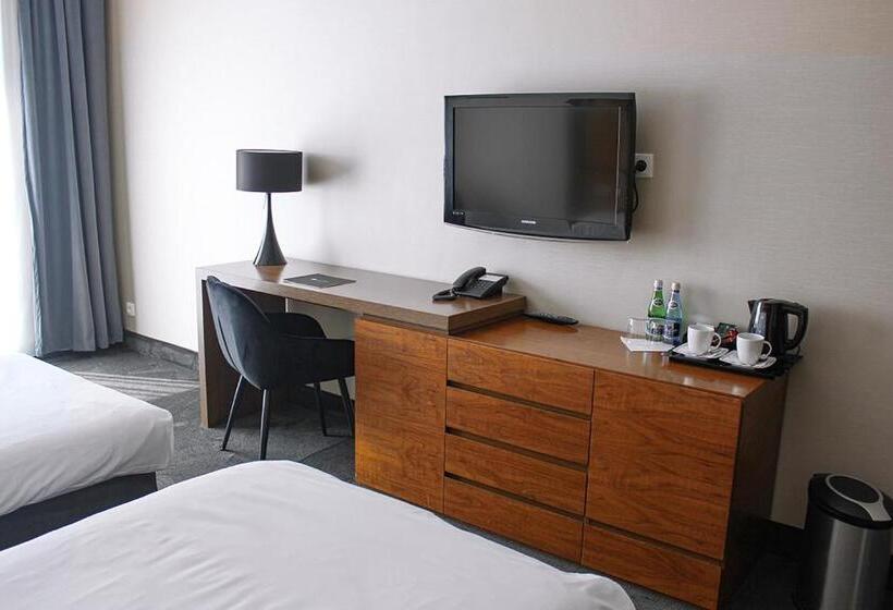 اتاق استاندارد با چشمانداز, Willa Port