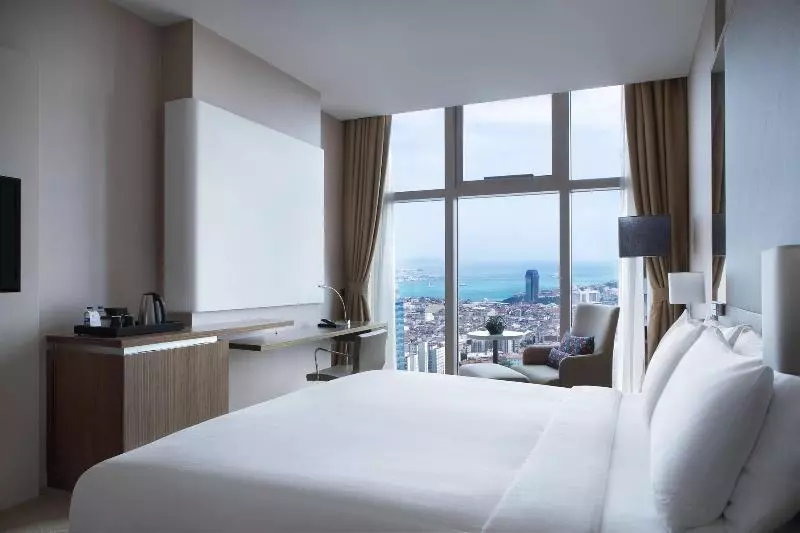 キングサイズベッドのエクゼクティブルーム, Istanbul Marriott Hotel Sisli
