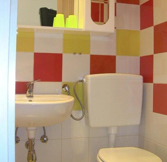 Номер Стандарт, Gasthof Waldwirt