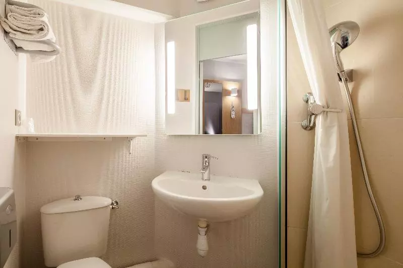 スタンダードルーム, B&b Hotel Paris Porte De La Villette
