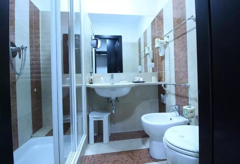 اتاق استاندارد سه نفره, Guest House Della Valle Roma