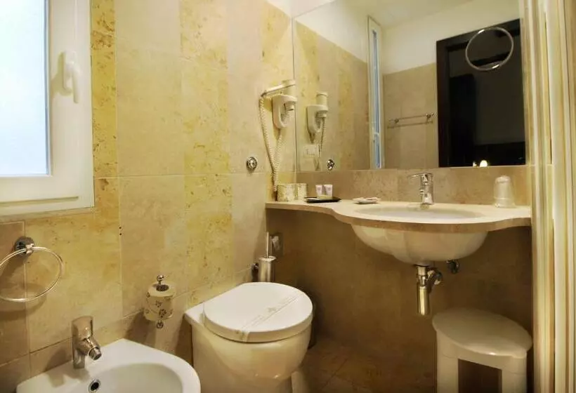 اتاق اکونومی, Guest House Della Valle Roma