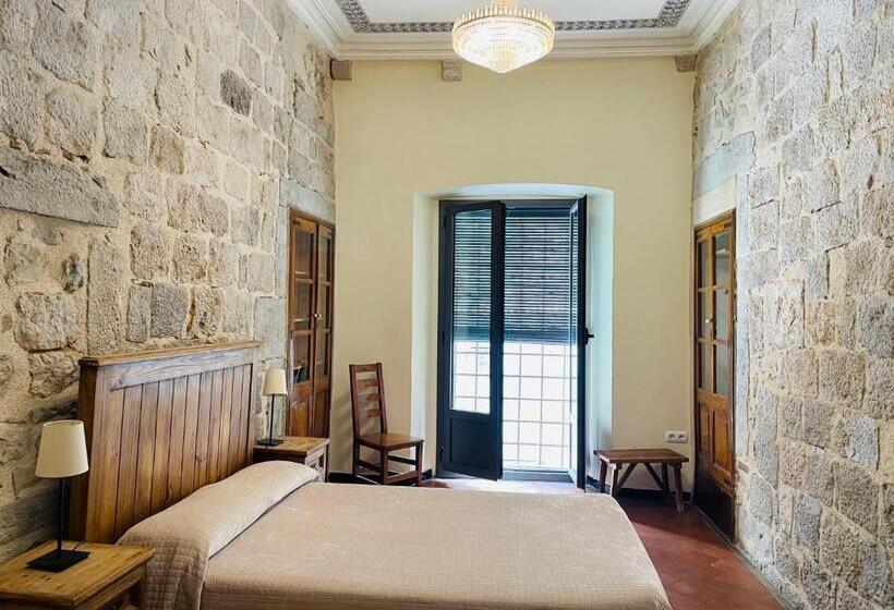 غرفة قياسية, Casa Cundaro