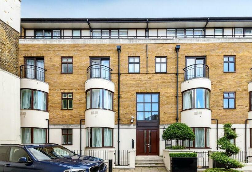 Апартаменты Deluxe 2 Спальни, Cheval Knightsbridge