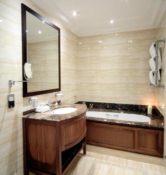 Апартаменты Deluxe 3 Спальни, Cheval Knightsbridge