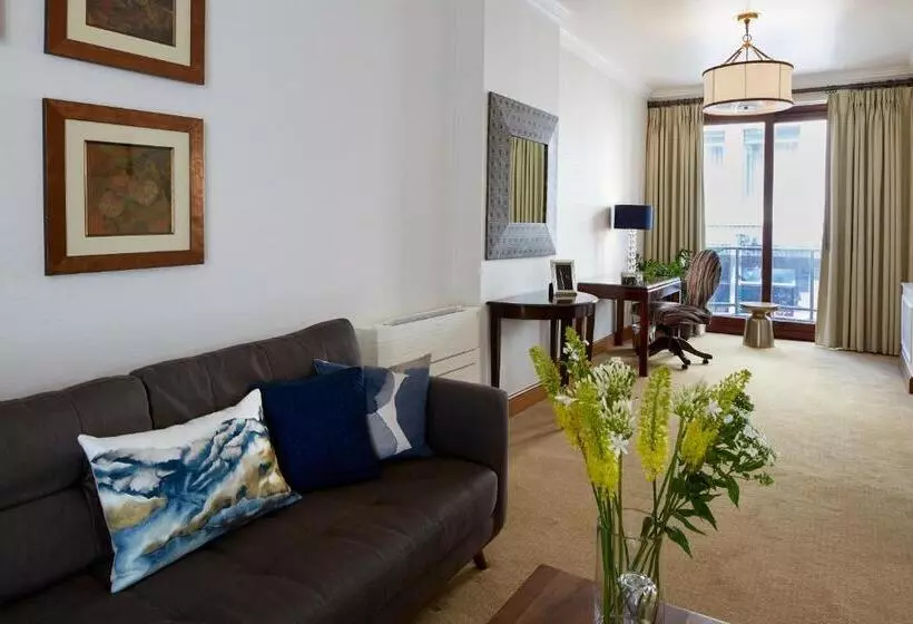 خانه 3 خوابه, Cheval Knightsbridge