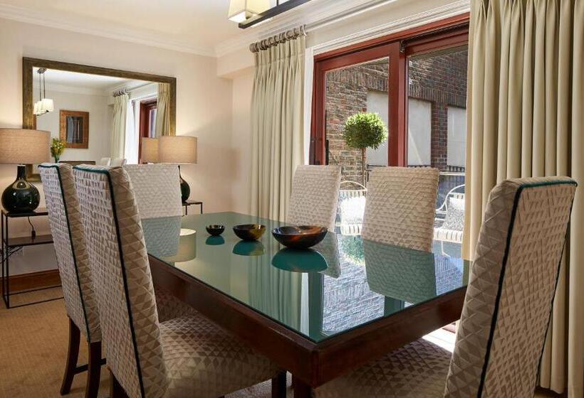 Дом 3 Спальни, Cheval Knightsbridge