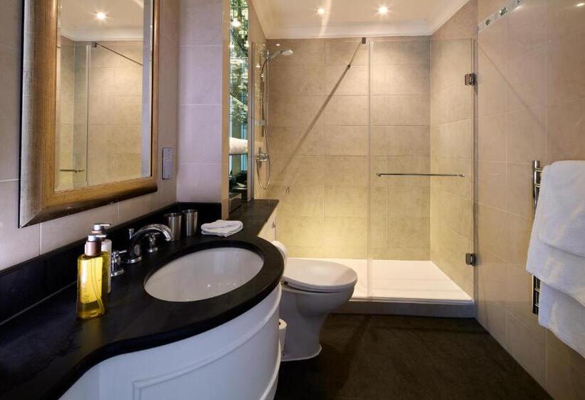 Апартаменты Deluxe 3 Спальни, Cheval Knightsbridge