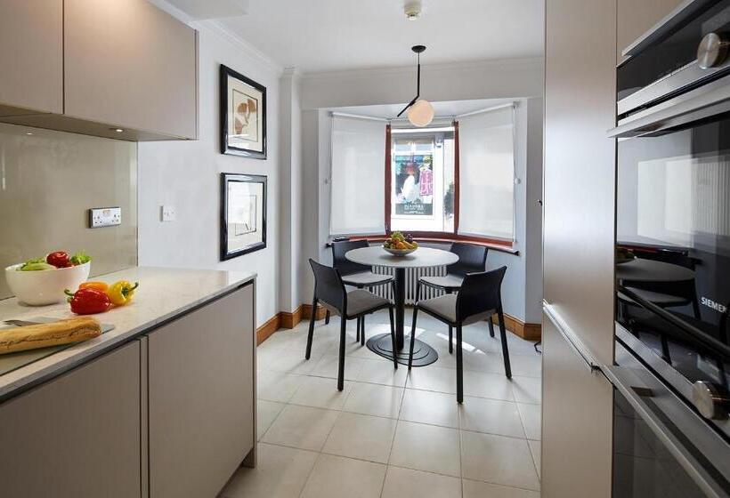 Дом 3 Спальни, Cheval Knightsbridge