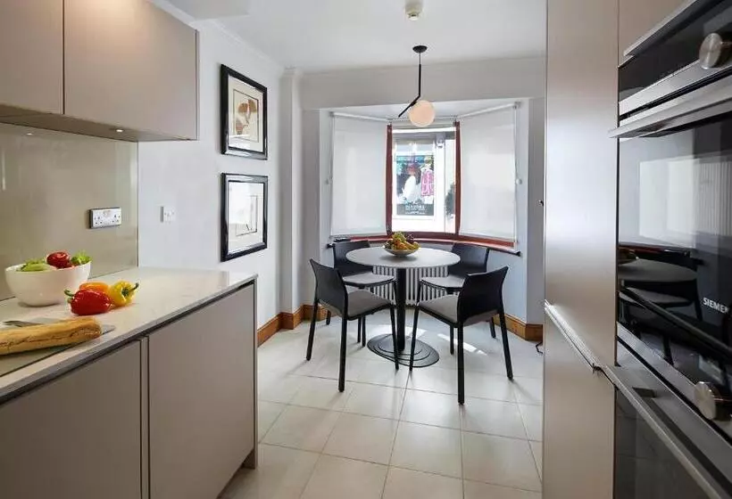 خانه 3 خوابه, Cheval Knightsbridge