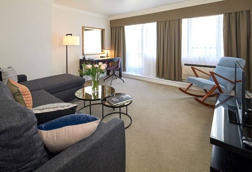 Апартаменты Deluxe 3 Спальни, Cheval Knightsbridge