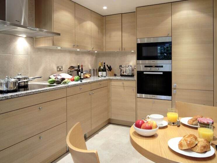 Апартаменты Deluxe 3 Спальни, Cheval Knightsbridge