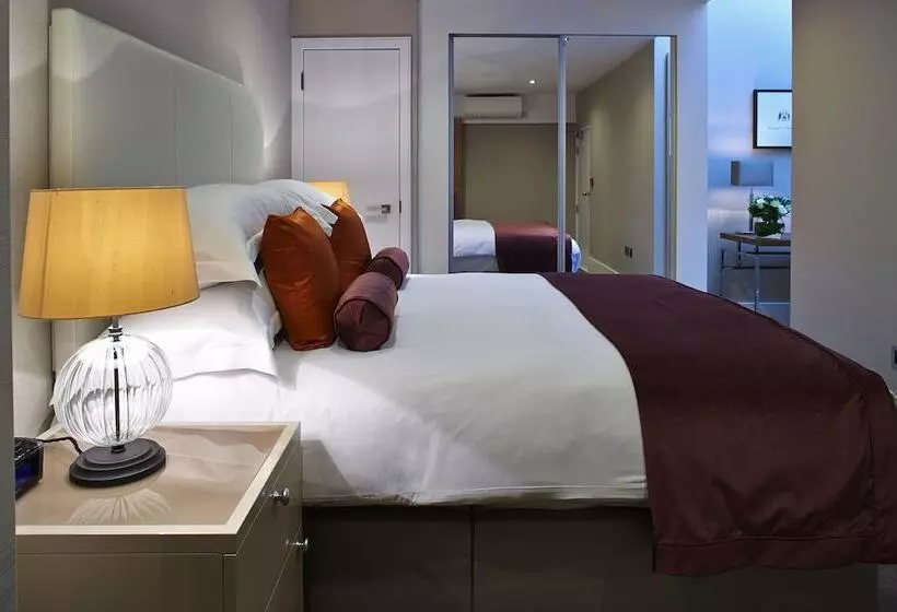 1 Bedroom Deluxe Apartment