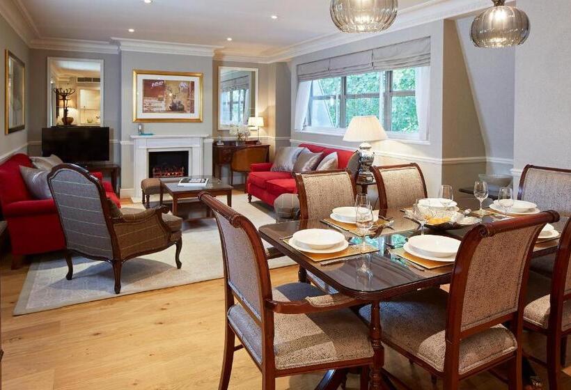 Апартаменты Deluxe 3 Спальни, Cheval Knightsbridge