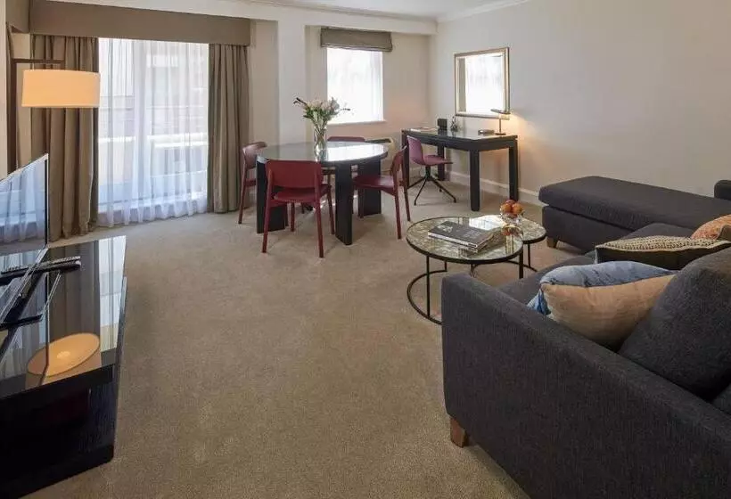 آپارتمان لوکس 1 خوابه, Cheval Knightsbridge