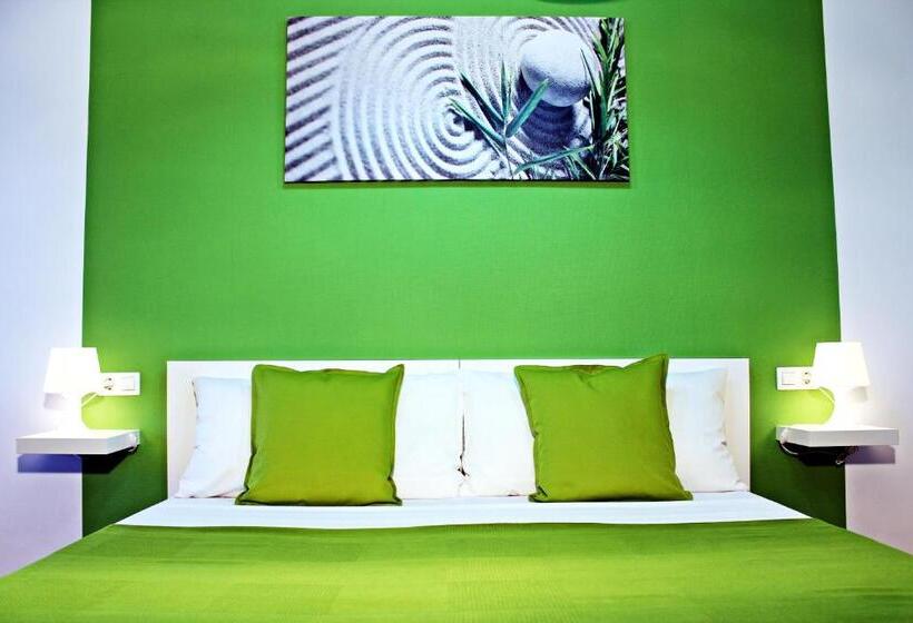 标准间, El Manantial