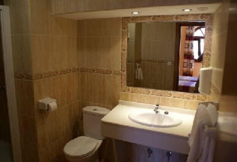 Quarto Estandar, Hostal Tarik