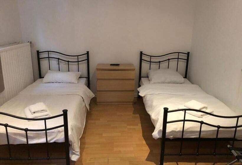 Standaard Driepersoonskamer, Abberdeen