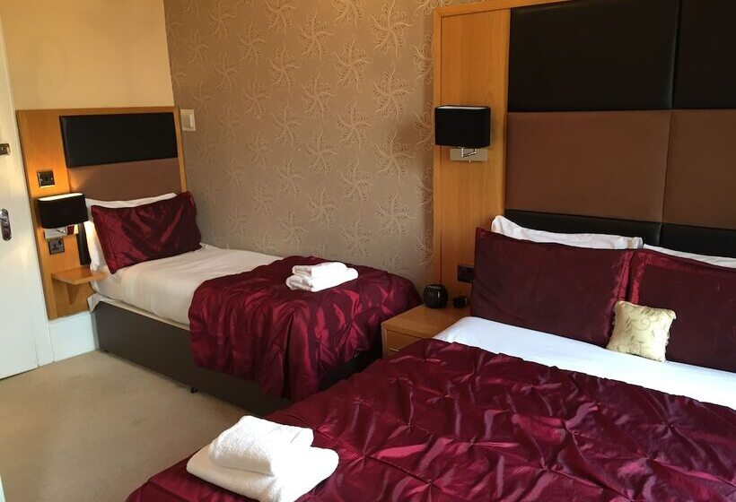 패밀리 룸, Culane House