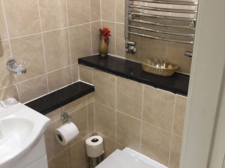 수피리어 룸, Culane House