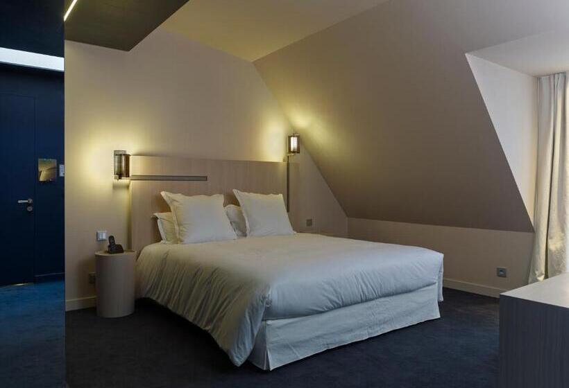 スーペリアールーム, De Nell