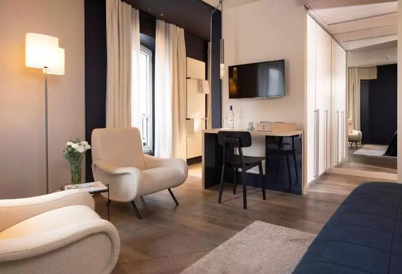 Deluxe Zimmer, De Nell