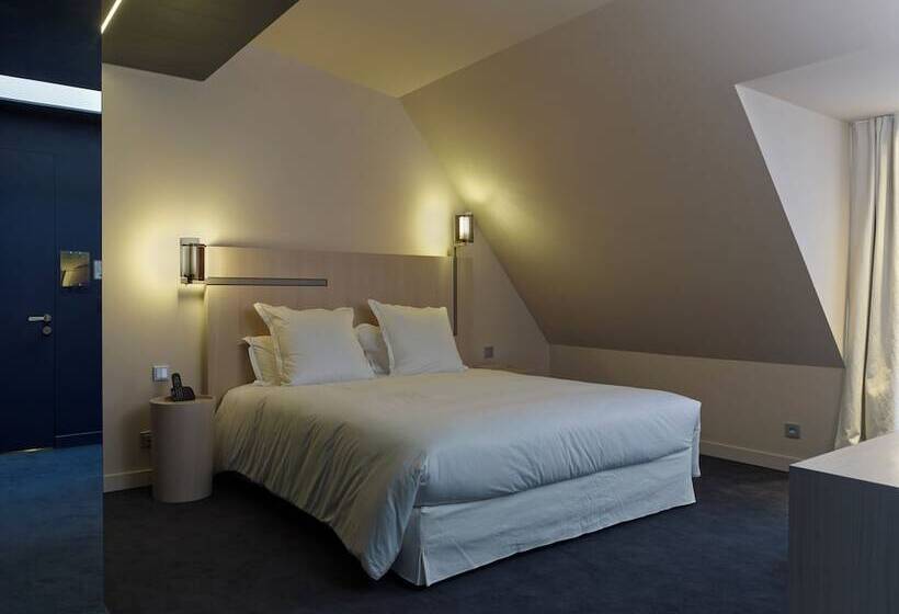 スーペリアールーム, De Nell