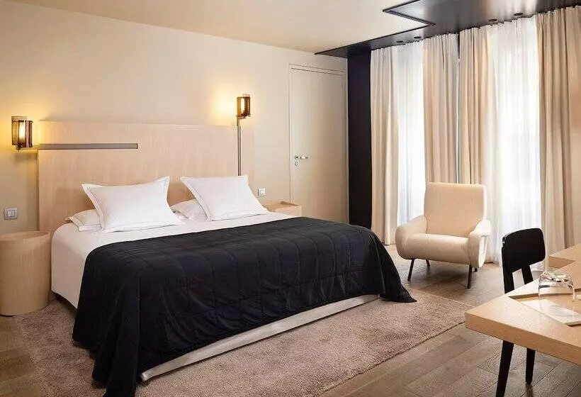 Prestige Zimmer, De Nell