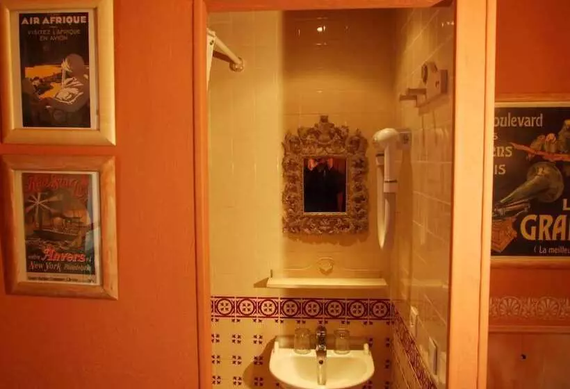 Habitación Estándar Baño Compartido, De Nesle