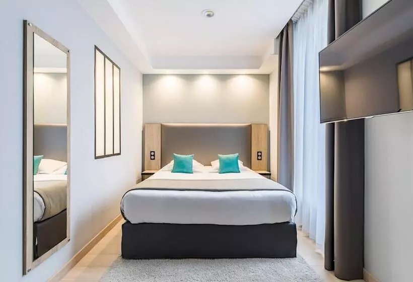 スーペリアールーム, Grand Hôtel Clichy Paris