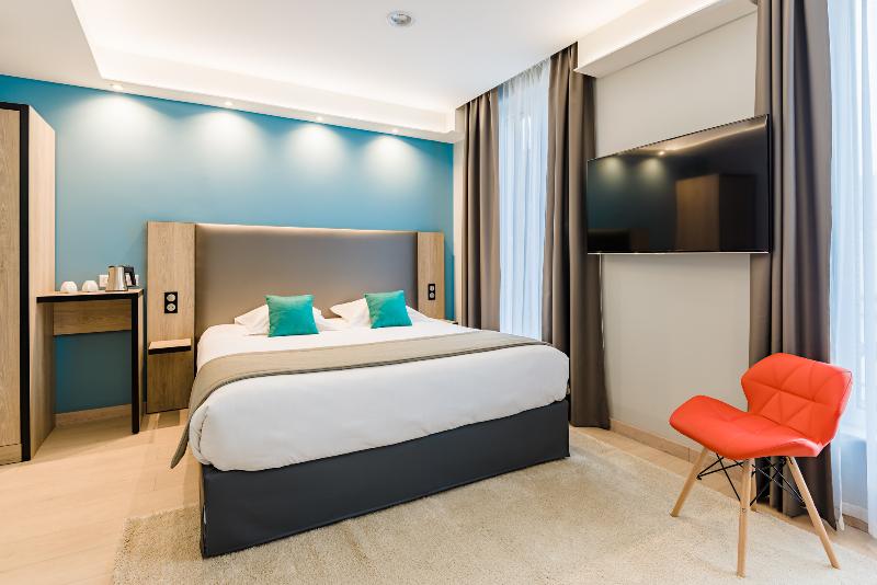 غرفة عائلية, Grand Hôtel Clichy Paris