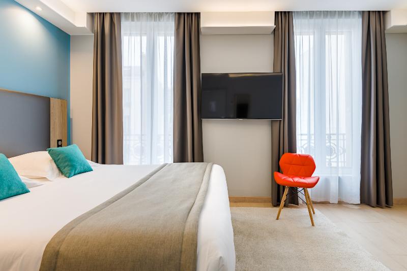 Семейный Номер, Grand Hôtel Clichy Paris