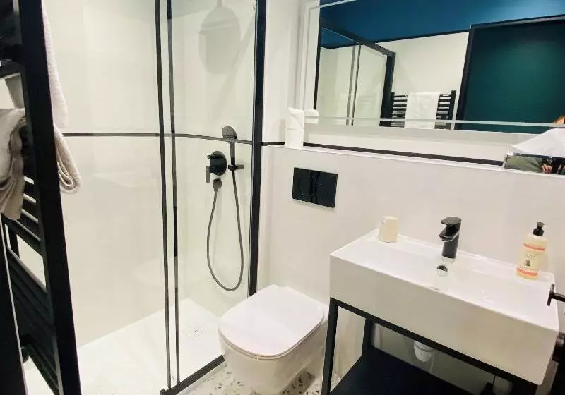 スタンダードシングルルーム, Grand Hôtel Clichy Paris