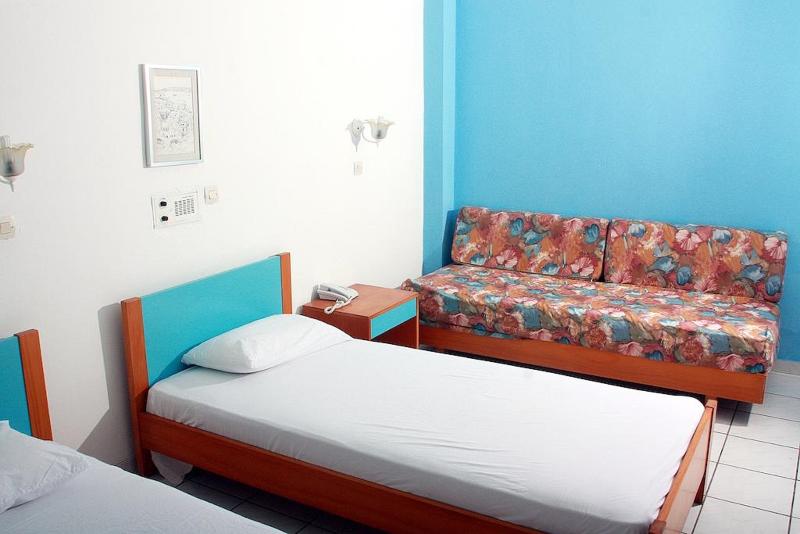 Habitación Triple Estándar, Kalma