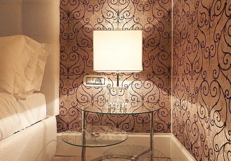 اتاق استاندارد, Le Rêve De Naim Roma