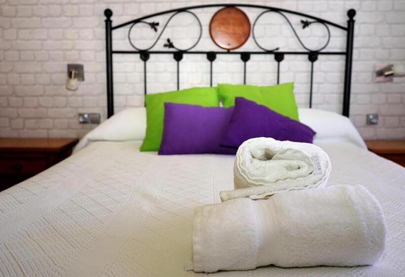 חדר סטנדרד יחיד חדר אמבטיה משותף, Pensión Sandoval