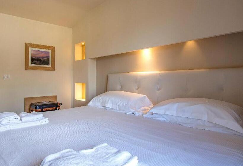 1 Bedroom Penthouse Apartment, Relais Piazza Signoria