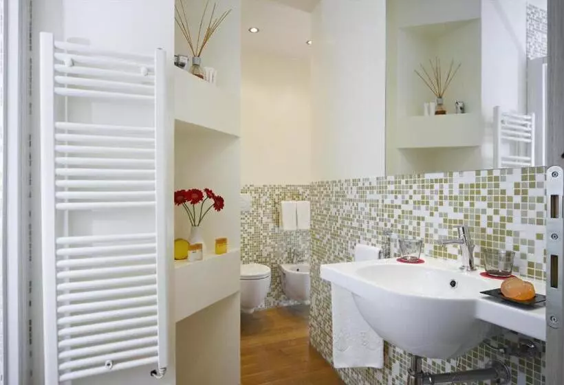 سوئیت کلاسیک, Relais Piazza Signoria