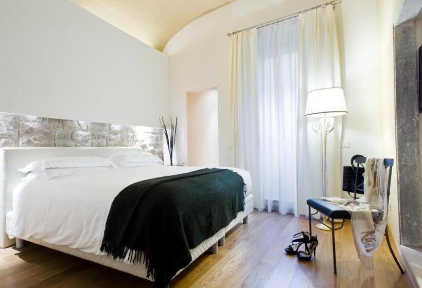 سوئیت کلاسیک, Relais Piazza Signoria