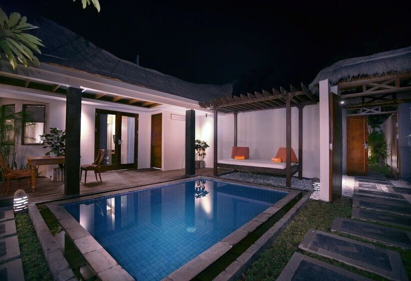 别墅: 1间卧室带游泳池, Aston Sunset Beach Resort  Gili Trawangan
