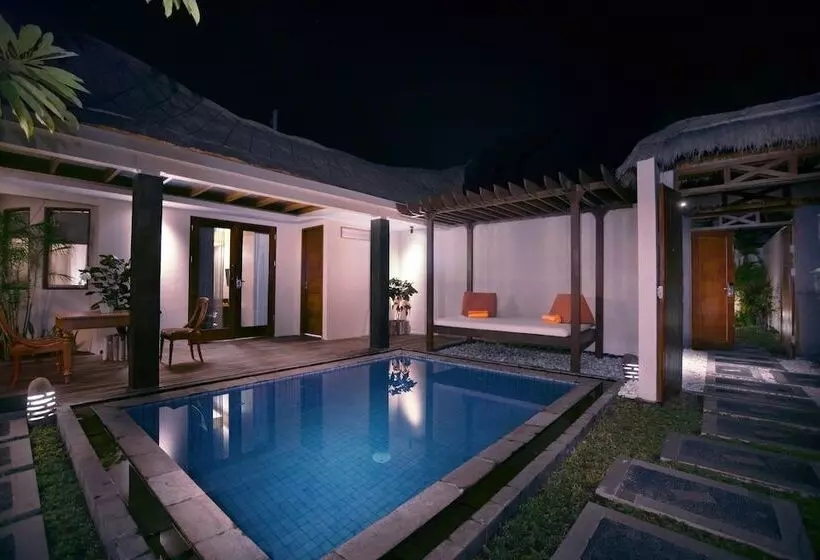 プール付き１ベッドルームヴィラ, Aston Sunset Beach Resort  Gili Trawangan