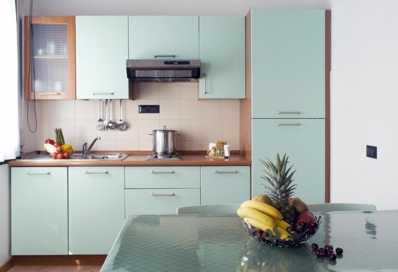 Estúdio Standard, Casa Temporanea