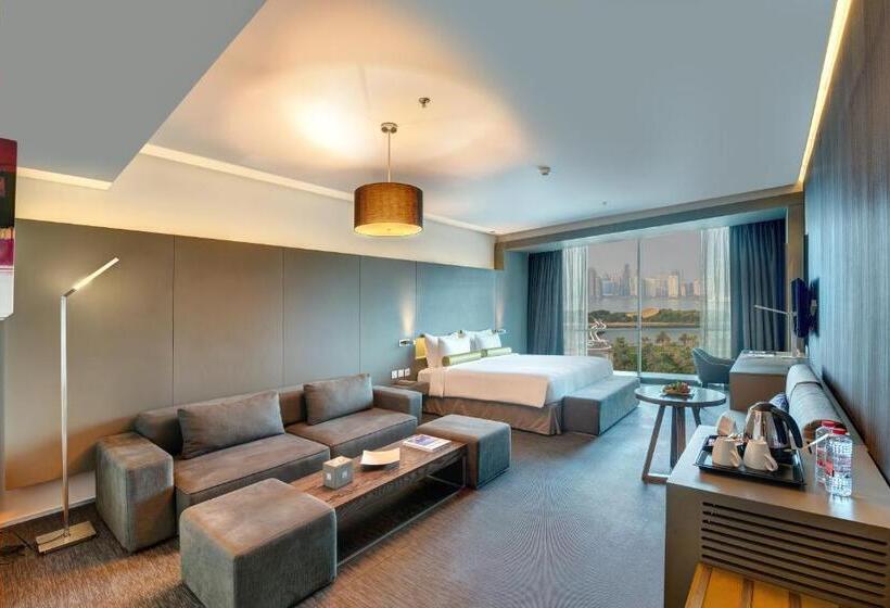 Номер Премиум, 72 Sharjah Waterfront