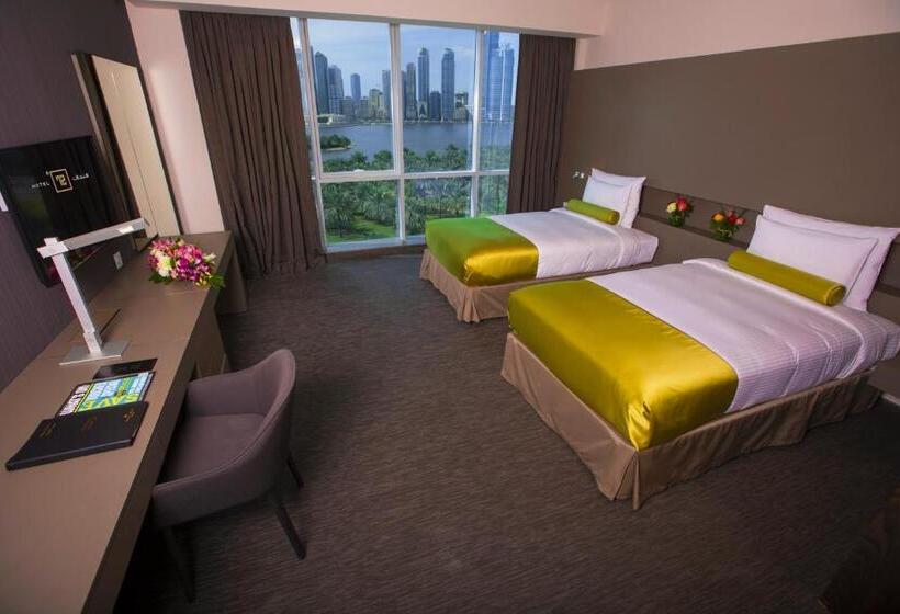 سوییت جونیور, 72 Sharjah Waterfront