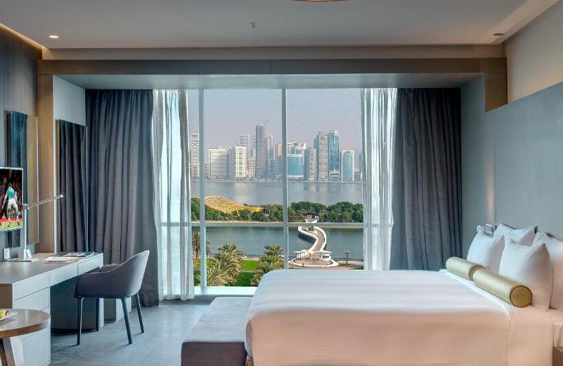 سوییت جونیور, 72 Sharjah Waterfront