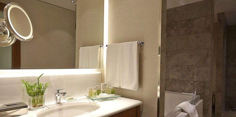 ジュニアスイート, Crowne Plaza Istanbul Oryapark, An Ihg